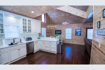 854 Magnolia Avenue, Panama City, FL 32401 - Photo 1