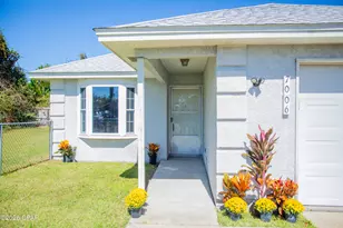 7006 E Fox Ct, Panama City, FL 32404 - Photo 1