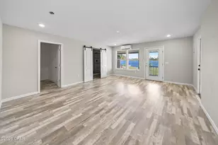 1135 N Bay Dr, Lynn Haven, FL 32444 - Photo 15