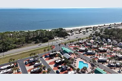 1843 W Highway 98 #45, Carrabelle, FL 32322 - Photo 9