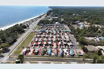 1843 W Highway 98 #45, Carrabelle, FL 32322 - Photo 13