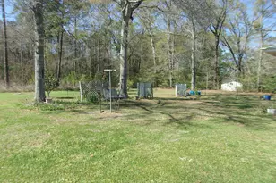 1235 N Waukesha St, Bonifay, FL 32425 - Photo 35