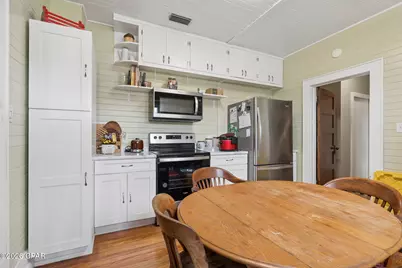 917 Grace Avenue, Panama City, FL 32401 - Photo 9