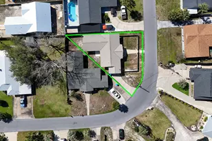 208 Poinsettia Dr, Panama City Beach, FL 32413 - Photo 33