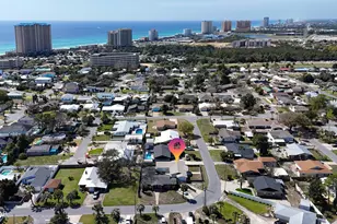 208 Poinsettia Dr, Panama City Beach, FL 32413 - Photo 35