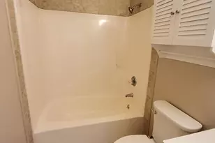 1022 Bradley Cir, Lynn Haven, FL 32444 - Photo 7