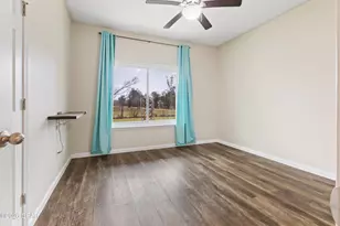 10555 River Alley Rd, Youngstown, FL 32466 - Photo 37