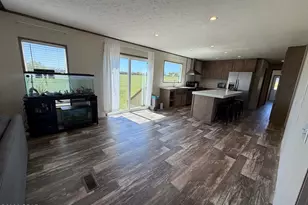 6435 Butler Rd, Grand Ridge, FL 32442 - Photo 15