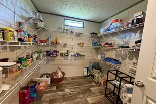 6435 Butler Rd, Grand Ridge, FL 32442 - Photo 21