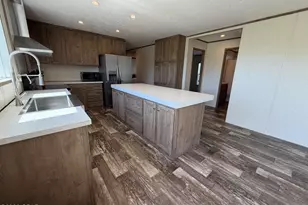 6435 Butler Rd, Grand Ridge, FL 32442 - Photo 17