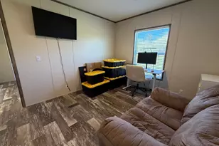 6435 Butler Rd, Grand Ridge, FL 32442 - Photo 31