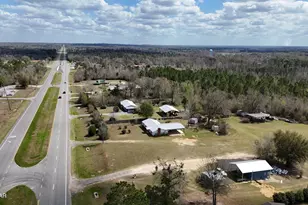 6775 U S Hwy 90, Grand Ridge, FL 32442 - Photo 21