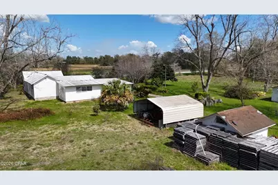 6775 U.S. Hwy 90, Grand Ridge, FL 32442 - Photo 37