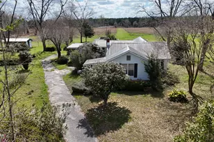 6775 U S Hwy 90, Grand Ridge, FL 32442 - Photo 1