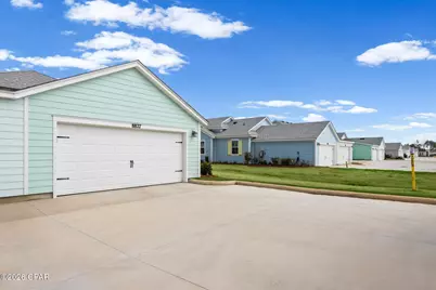 8827 Attitude Avenue, Panama City Beach, FL 32413 - Photo 7