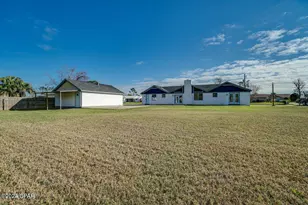 4339 Pine Tree Ln, Lynn Haven, FL 32444 - Photo 15