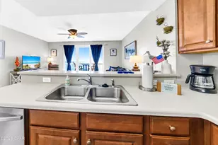 5115 Gulf Dr, Panama City, FL 32408 - Photo 9