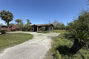 1305 Alabama Ave, Lynn Haven, FL 32444 - Photo 3