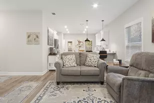 9 Laurel Oaks Dr, Freeport, FL 32439 - Photo 13