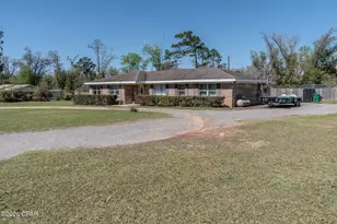4874 Donna Dr, Marianna, FL 32446 - Photo 3