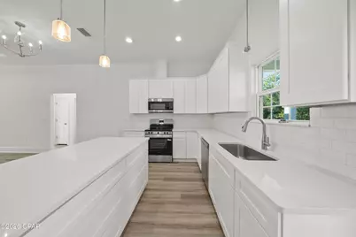 7801 Ponderosa Street, Southport, FL 32409 - Photo 5