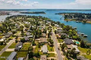 206 S Cove Terrace Dr, Panama City, FL 32401 - Photo 9