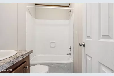 1884 Bayview Lane, Cottondale, FL 32431 - Photo 19