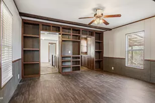 1884 Bayview Ln, Cottondale, FL 32431 - Photo 5