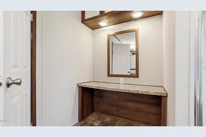 1884 Bayview Lane, Cottondale, FL 32431 - Photo 13