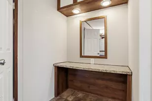 1884 Bayview Ln, Cottondale, FL 32431 - Photo 13