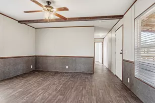 1884 Bayview Ln, Cottondale, FL 32431 - Photo 17