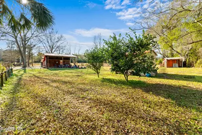 3957 Highway 2, Graceville, FL 32440 - Photo 5