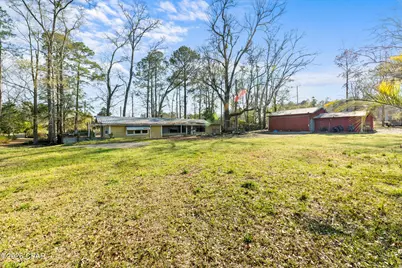 3957 Highway 2, Graceville, FL 32440 - Photo 1