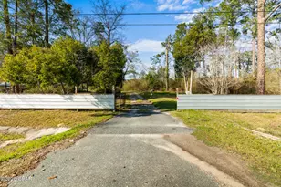 3957 Hwy 2, Graceville, FL 32440 - Photo 3