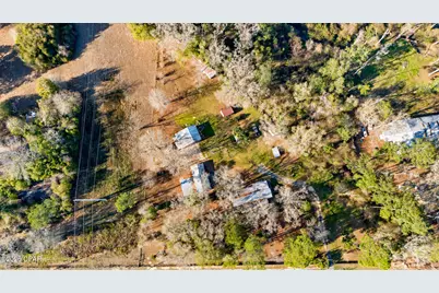 3957 Highway 2, Graceville, FL 32440 - Photo 21