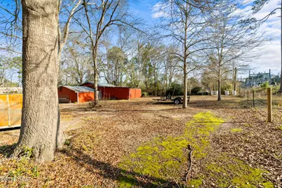 3957 Highway 2, Graceville, FL 32440 - Photo 11