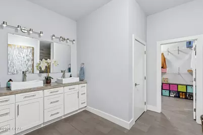 800 Lake Amick Drive, Niceville, FL 32578 - Photo 17