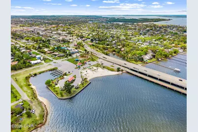 201 Harbour Pointe Drive, Lynn Haven, FL 32444 - Photo 15