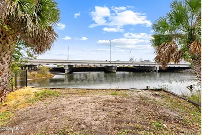 201 Harbour Pointe Drive, Lynn Haven, FL 32444 - Photo 7