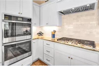 106 S 25th Street, Mexico Beach, FL 32456 - Photo 9