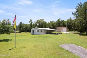 2089 Condry Ln, Caryville, FL 32427 - Photo 1