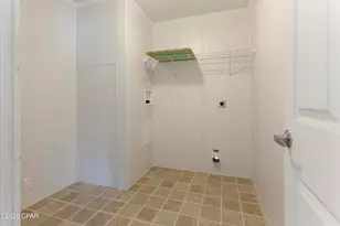 2089 Condry Ln, Caryville, FL 32427 - Photo 21