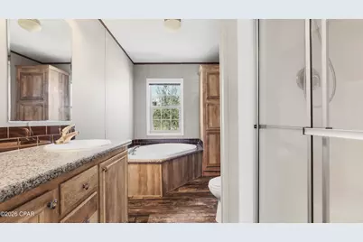 2442 Pinewood Drive, Chipley, FL 32428 - Photo 23