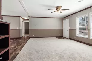 2442 Pinewood Dr, Chipley, FL 32428 - Photo 13