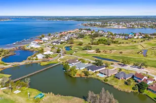 2407 Willow Ln, Lynn Haven, FL 32444 - Photo 101