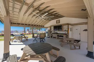 2100 W Beach Dr, Panama City, FL 32401 - Photo 31