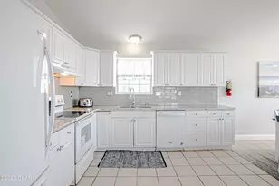 206 Shasta St, Panama City Beach, FL 32413 - Photo 17