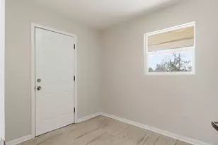 1112 Earl Ave, Panama City, FL 32401 - Photo 1