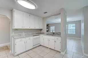 305 S Star Ave, Panama City, FL 32404 - Photo 9