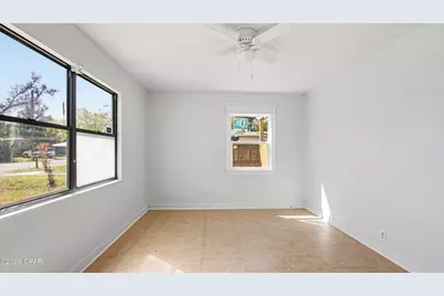 1613 Hickory Avenue, Panama City, FL 32405 - Photo 15